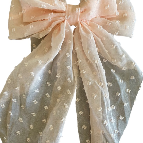 Women’s and girls hair Bows lace Christmas present, wedding bow. NWT homeade - Picture 3 of 4